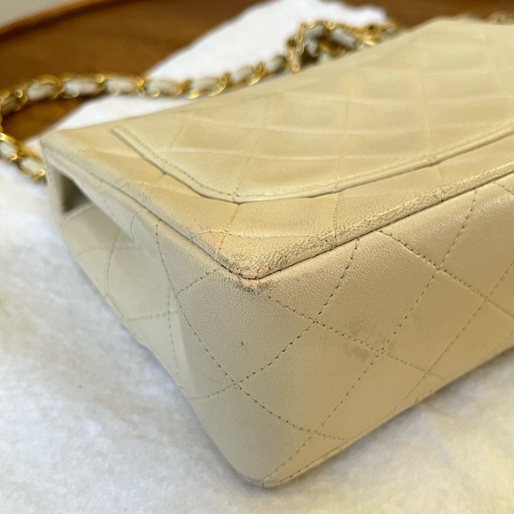 CHANEL Square Mini Lambskin Classic Flap in Beige / Ivory 💕 Authentic - Picture 10 of 16